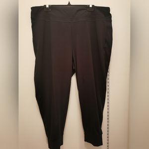 Mondetta jogger XXL in black